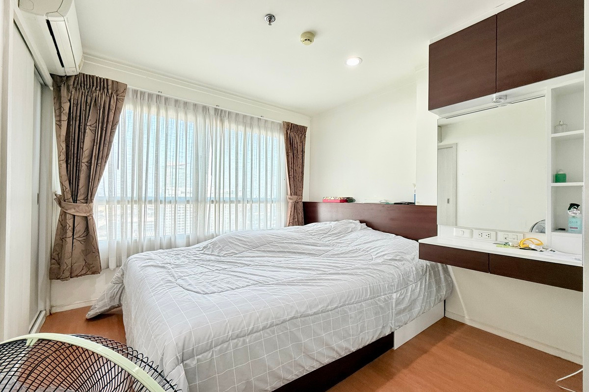 ขายคอนโดรัตนาธิเบศร์ สนามบินน้ำ พระนั่งเกล้า : ขายคอนโด ลุมพินี พาร์ค รัตนาธิเบศร์-งามวงศ์วาน เฟอร์บิวท์อิน พร้อมอยู่ 26.13 ตรม. ชั้น 27 ตึก C