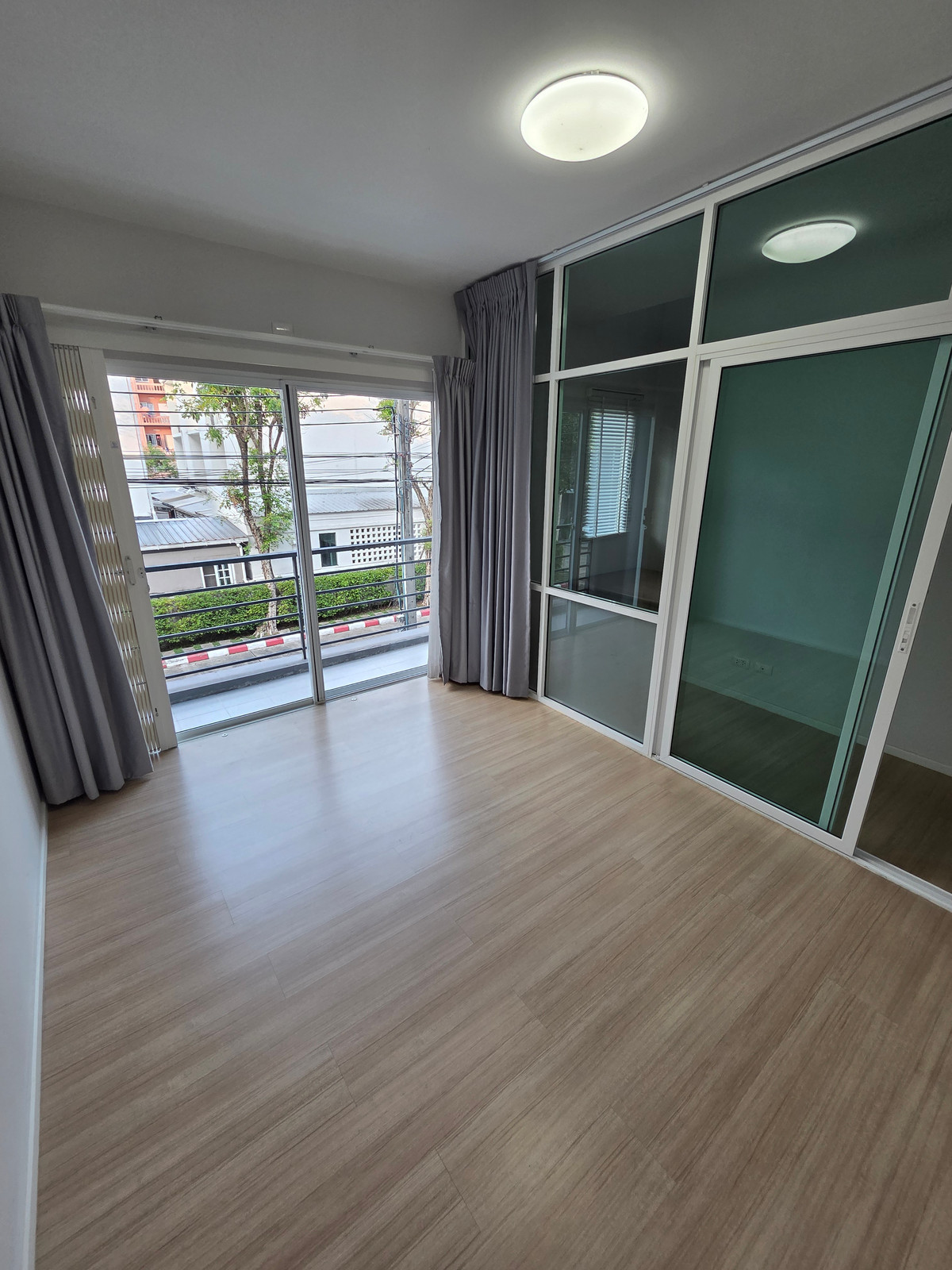 ขายทาวน์โฮมอ่อนนุช อุดมสุข : ทาวน์โฮม 3 ชั้น ใกล้ BTS อ่อนนุช ทำเลดี