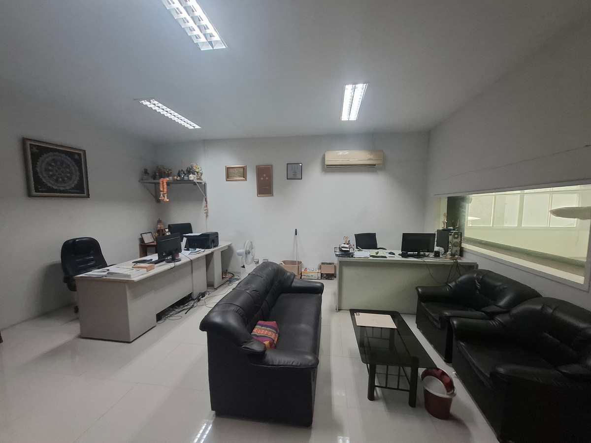 ขายโกดังพัทยา บางแสน ชลบุรี สัตหีบ : อาคารโกดัง พร้อมสิ่งปลูกสร้าง ซอย ชากยายจีน ถนน ทุ่งศุขลา ตำบล ทุ่งสขลา อำเภอศรีราชา ชลบุรี ⚡ราคาถูก! 25,000,000 บาท⚡