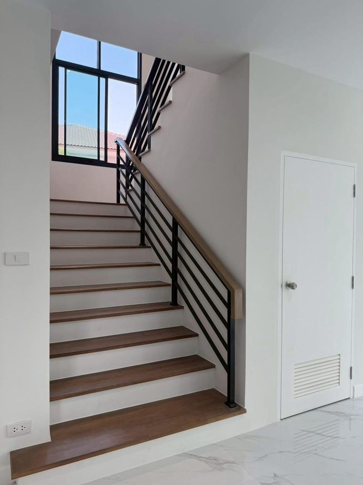 For SaleHouseMahachai Samut Sakhon : 2-story detached house, Nusasiri City Rama 2 Village with private swimming pool, size 154.4 square wah, 3 bedrooms, Bang Chuet Subdistrict. Mueang Samut Sakhon Samut Sakhon Province