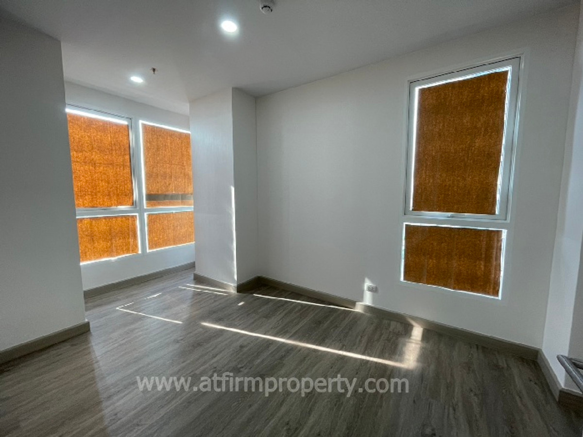 ขายคอนโดบางแค เพชรเกษม : 🔥🔥ขายห้องใหม่!! Supalai Loft Phasi Charoen 2Bed 1Bath 55 ตร.ม. ชั้น 12  เพียง 4.79 ล้านบาท สนใจ.Line ID: @atfirm🔥🔥