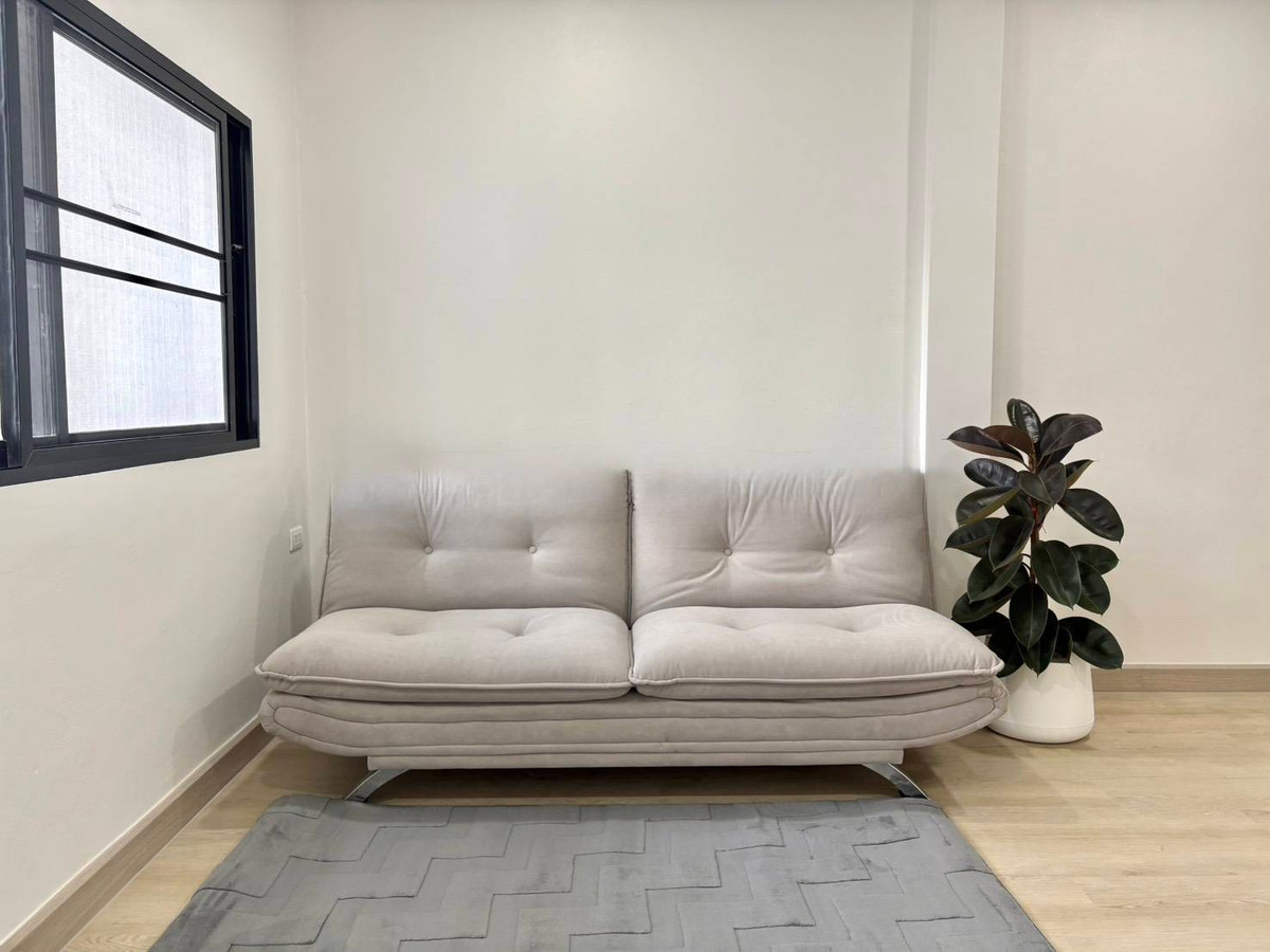 ขายทาวน์โฮมโชคชัย4 ลาดพร้าว71 : K-6833 ขายด่วน ! ทาวน์โฮม รีโนเวทใหม่ เกตุนุติการ์เด้น นาคนิวาส 38 พร้อมอยู่