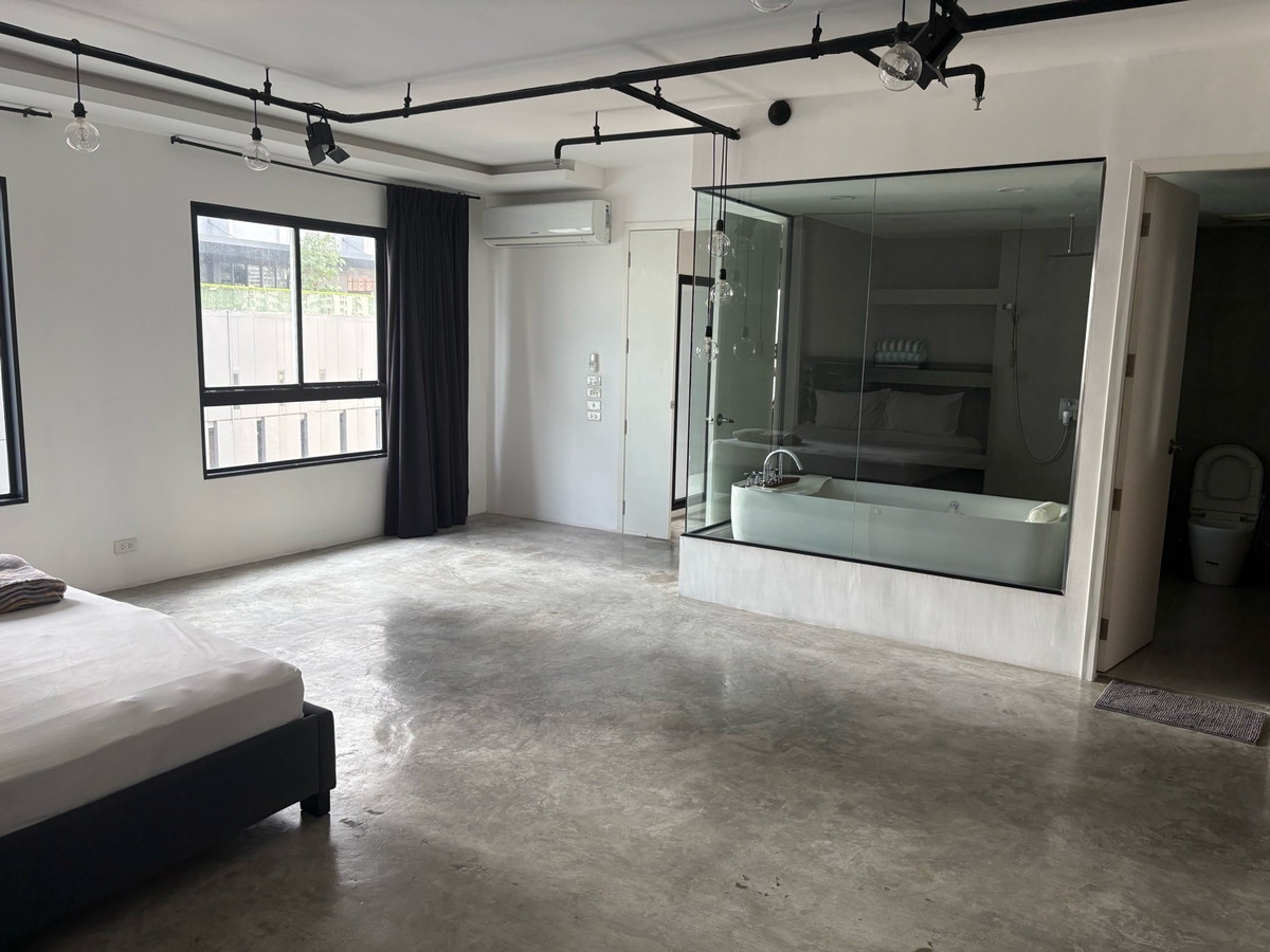 For RentCondoSukhumvit, Asoke, Thonglor : For rent: Condo One washing machine