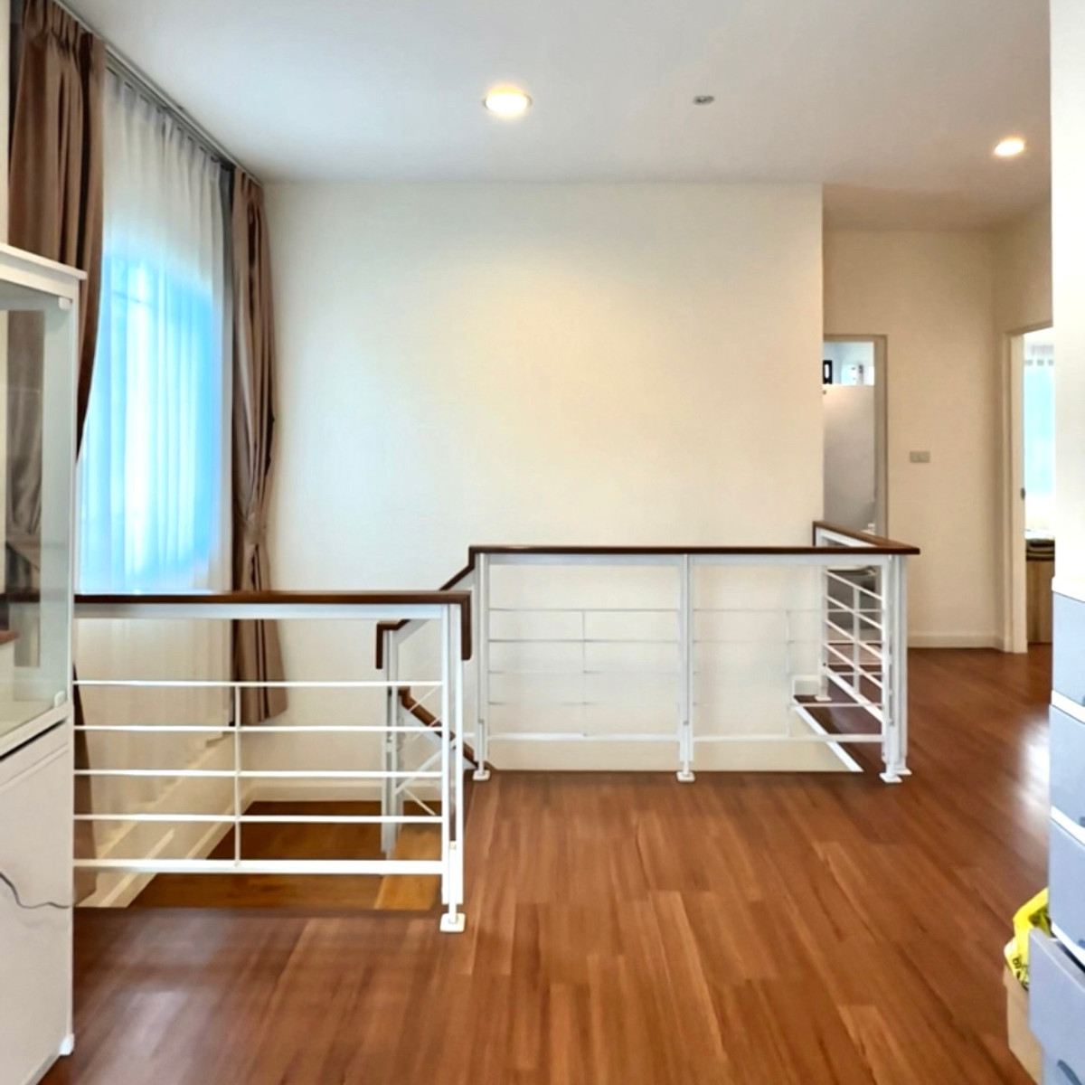 ขายบ้านนวมินทร์ รามอินทรา : ขายบ้านโครงการคุณภาพ วิวทะเลสาบ บรรยากาศดี 