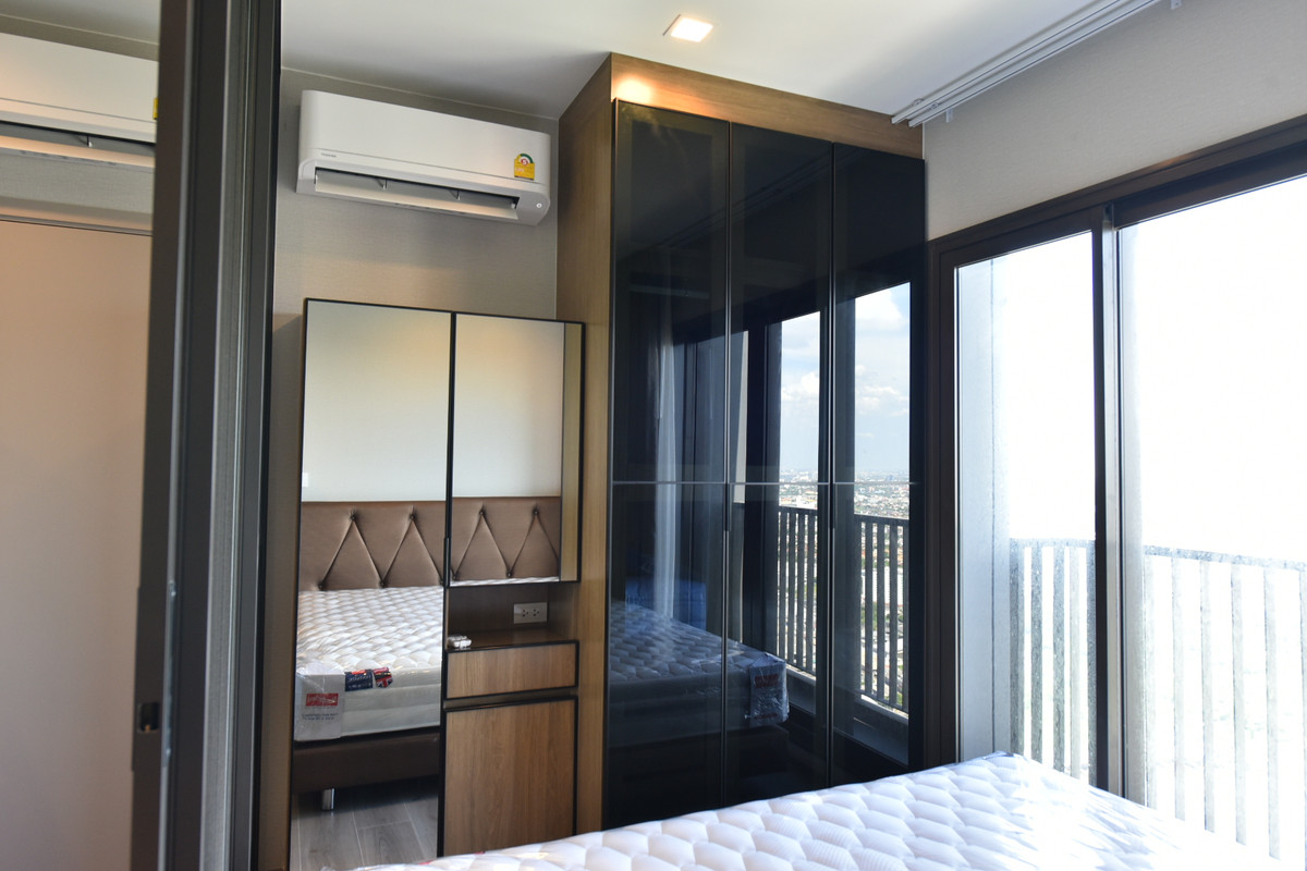 ให้เช่าคอนโดรัตนาธิเบศร์ สนามบินน้ำ พระนั่งเกล้า : ให้เช่าคอนโด The Politan Aqua ตึก A ชั้น 53 ฝั่งทิศเหนือ พื้นที่ 30 ตารางเมตร วิวแม่น้ำเจ้าพระยา