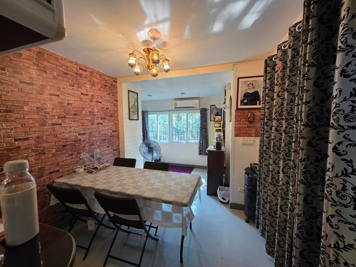 For SaleHouseNawamin, Ramindra : Single house for sale, Neighbor Home Village, Watcharapol, Sukhaphiban 5, garden view, beautiful house condition, ready to move in.