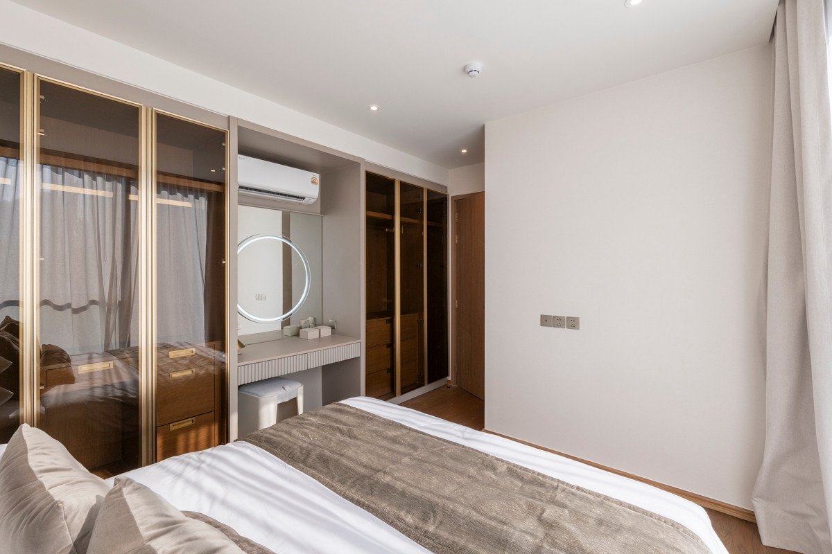 For RentCondoSukhumvit, Asoke, Thonglor : 🔥𝘽𝙚 𝙩𝙝𝙚 𝙛𝙞𝙧𝙨𝙩 𝙩𝙤 𝙧𝙚𝙣𝙩🔥 𝗩𝗜𝗔 𝟯𝟰 Condo, large room Pets allowed🐾 Newest, near BTS Thonglor.