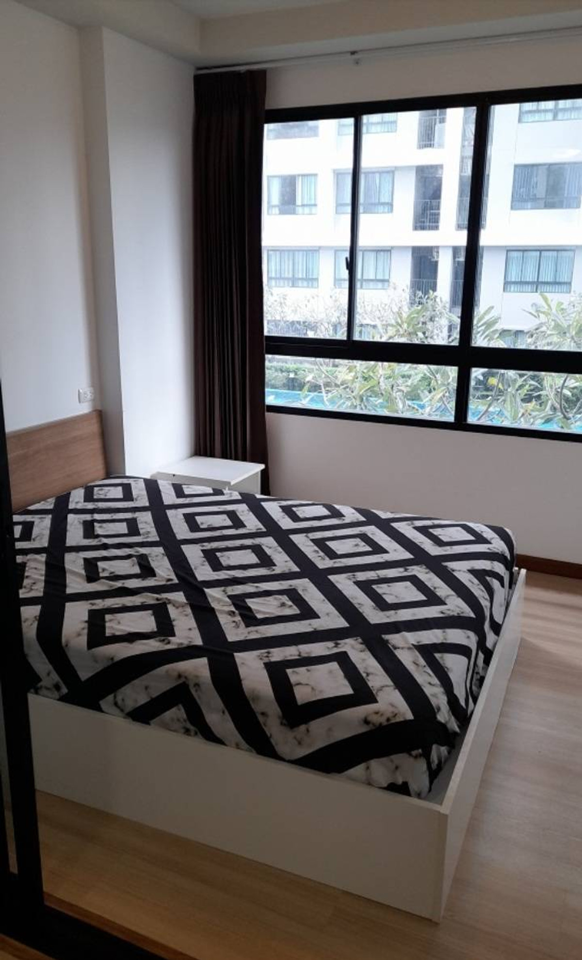For RentCondoBang kae, Phetkasem : For rent, J Condo Sathorn-Kanlapapruek Sky Resort, BTS Wutthakat, fully furnished, ready to move in.