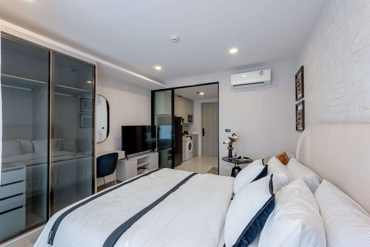 ขายคอนโดรัชดา ห้วยขวาง : ✨ ขายคอนโด SOHO Bangkok รัชดา — ทำเลทอง ใจกลางเมือง ใกล้ MRT เพียง 2 นาที ✨