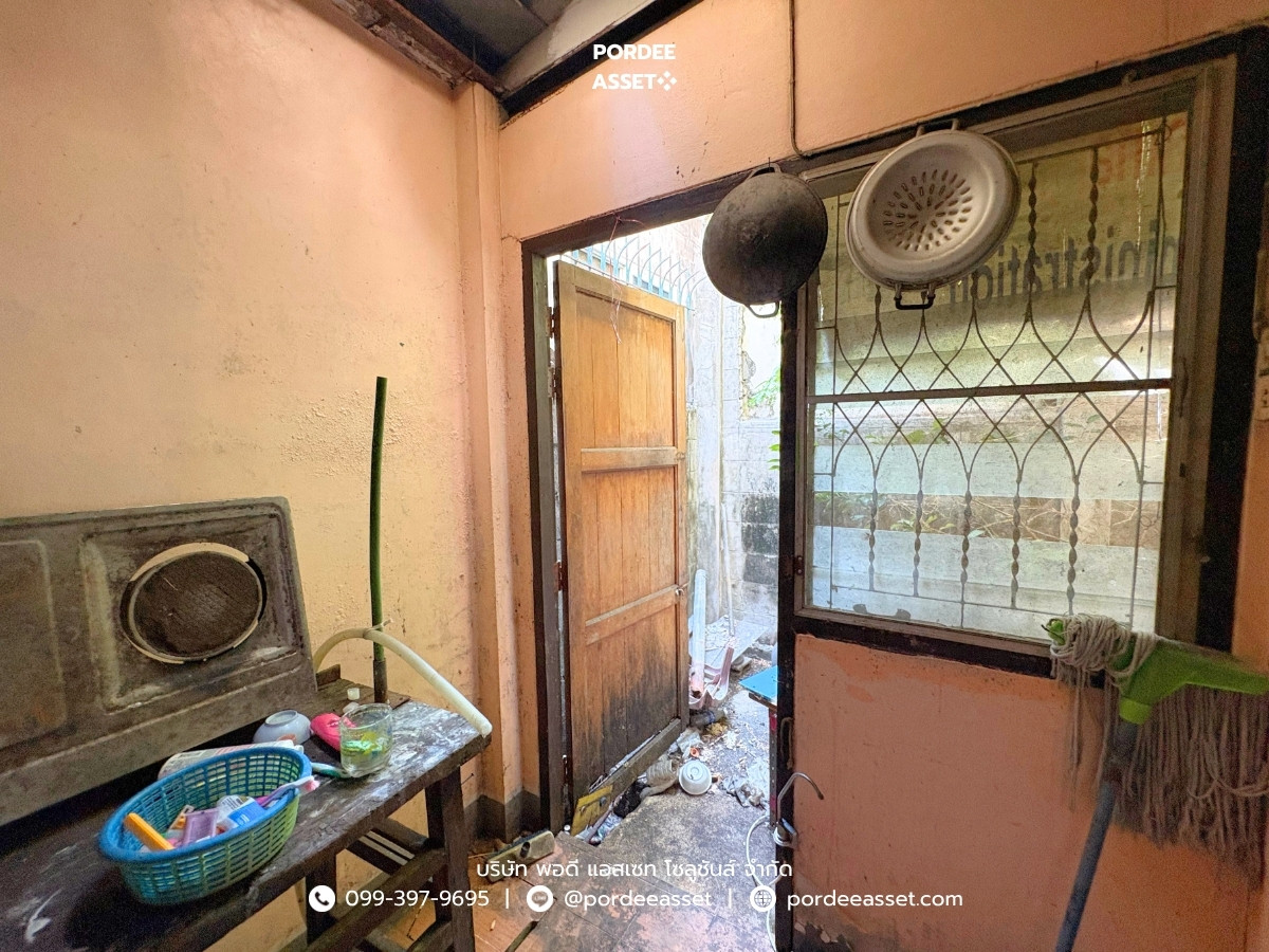For SaleTownhomeRama5, Ratchapruek, Bangkruai : sell!! 2-story townhouse, Samrej Ville 1 Village, Bang Kruai (size 26 sq m, sold as is, has space on the side) near Kanchanaphisek Road, Bang Kruai, Nonthaburi: Samrej Ville 1