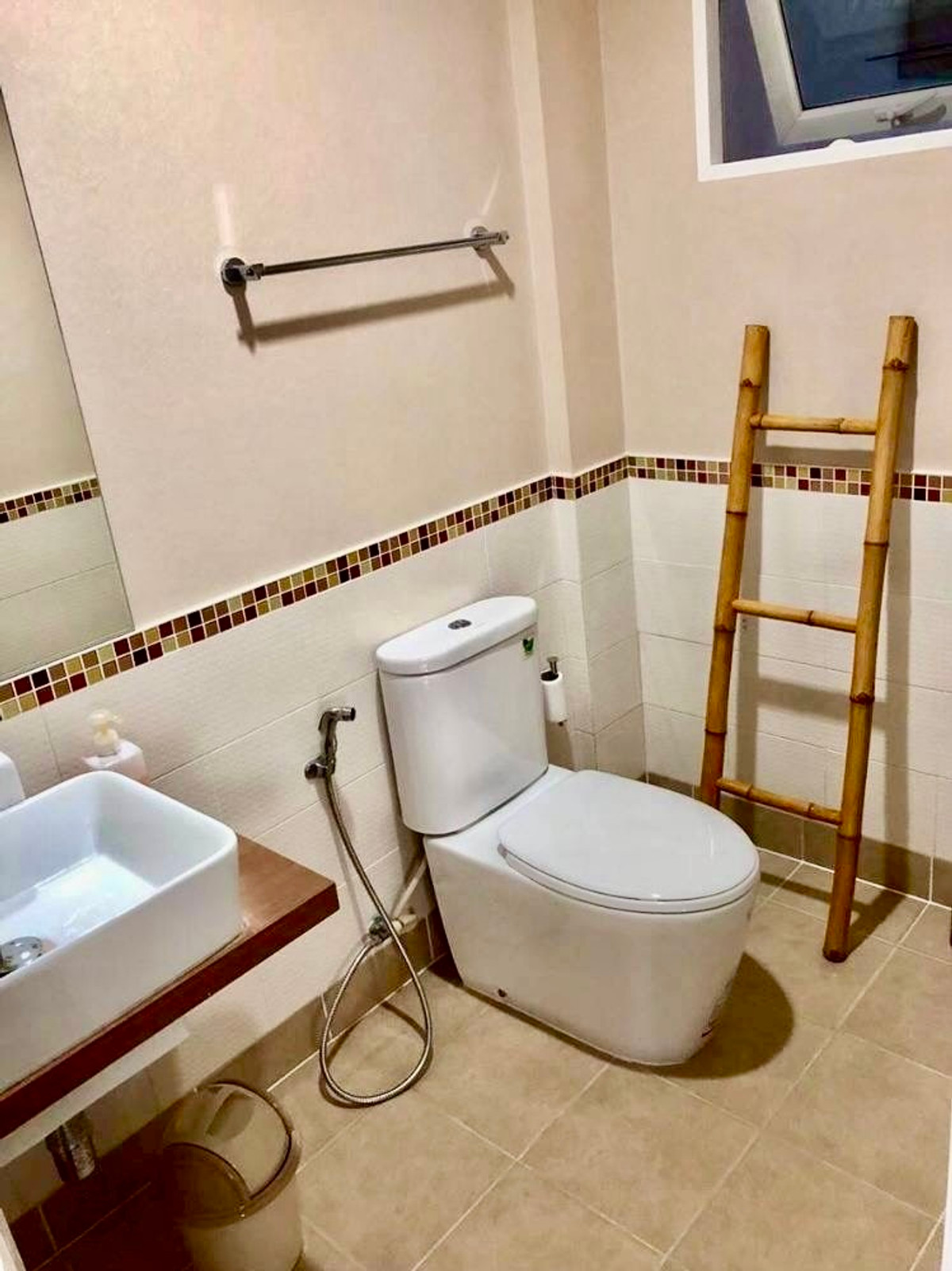 ขายทาวน์โฮมอ่อนนุช อุดมสุข : คาซ่า ซิตี้ สุขุมวิท 101/1 / 3 ห้องนอน (ขาย), Casa City Sukhumvit 101/1 / 3 Bedrooms (FOR SALE) GNG033