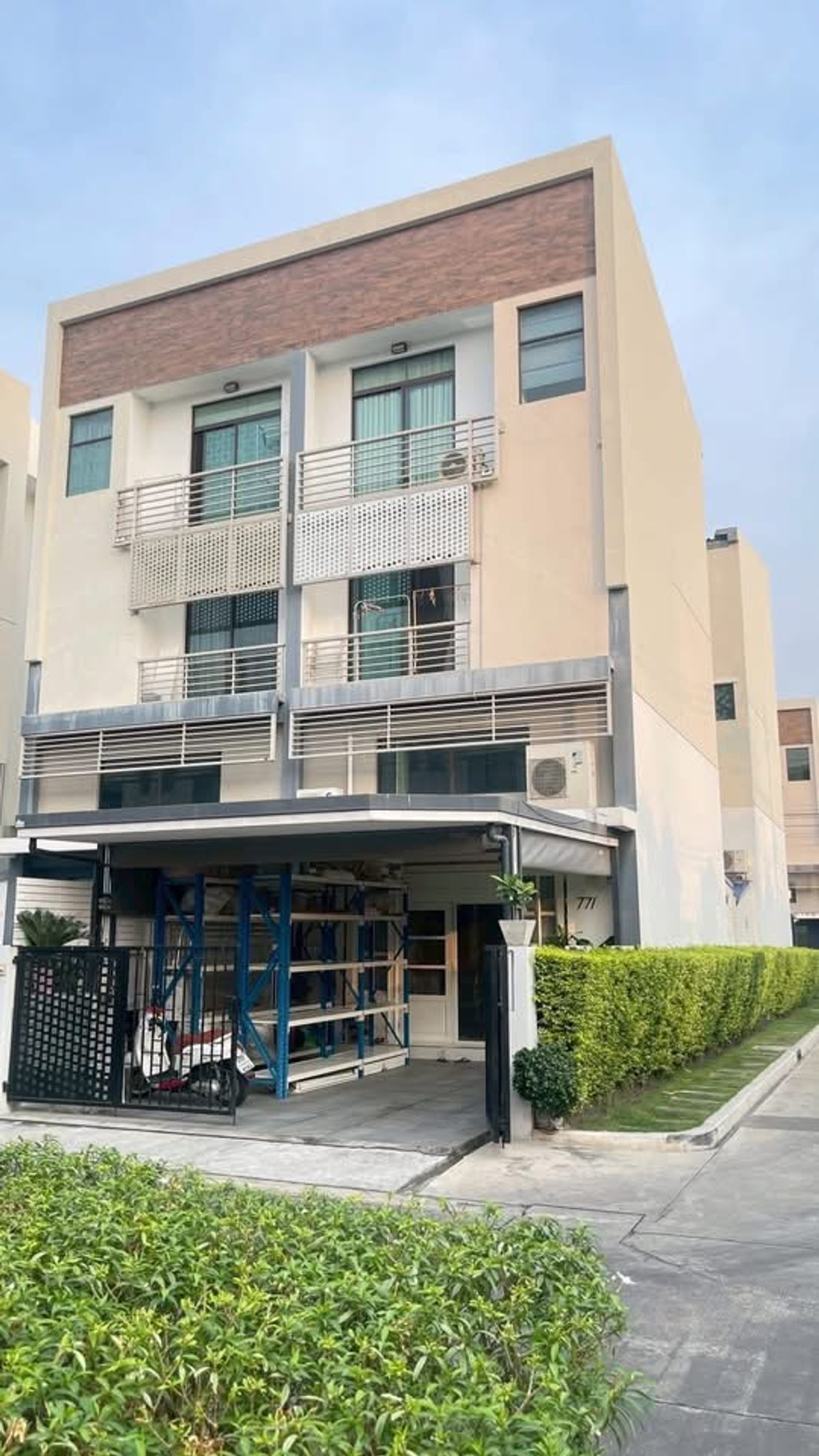 For SaleHome OfficeKaset Nawamin,Ladplakao : District Ekkamai - Ramindra / 1 Bedroom (FOR SALE), District Ekkamai - Ramindra / 1 Bedroom (FOR SALE) MNT054