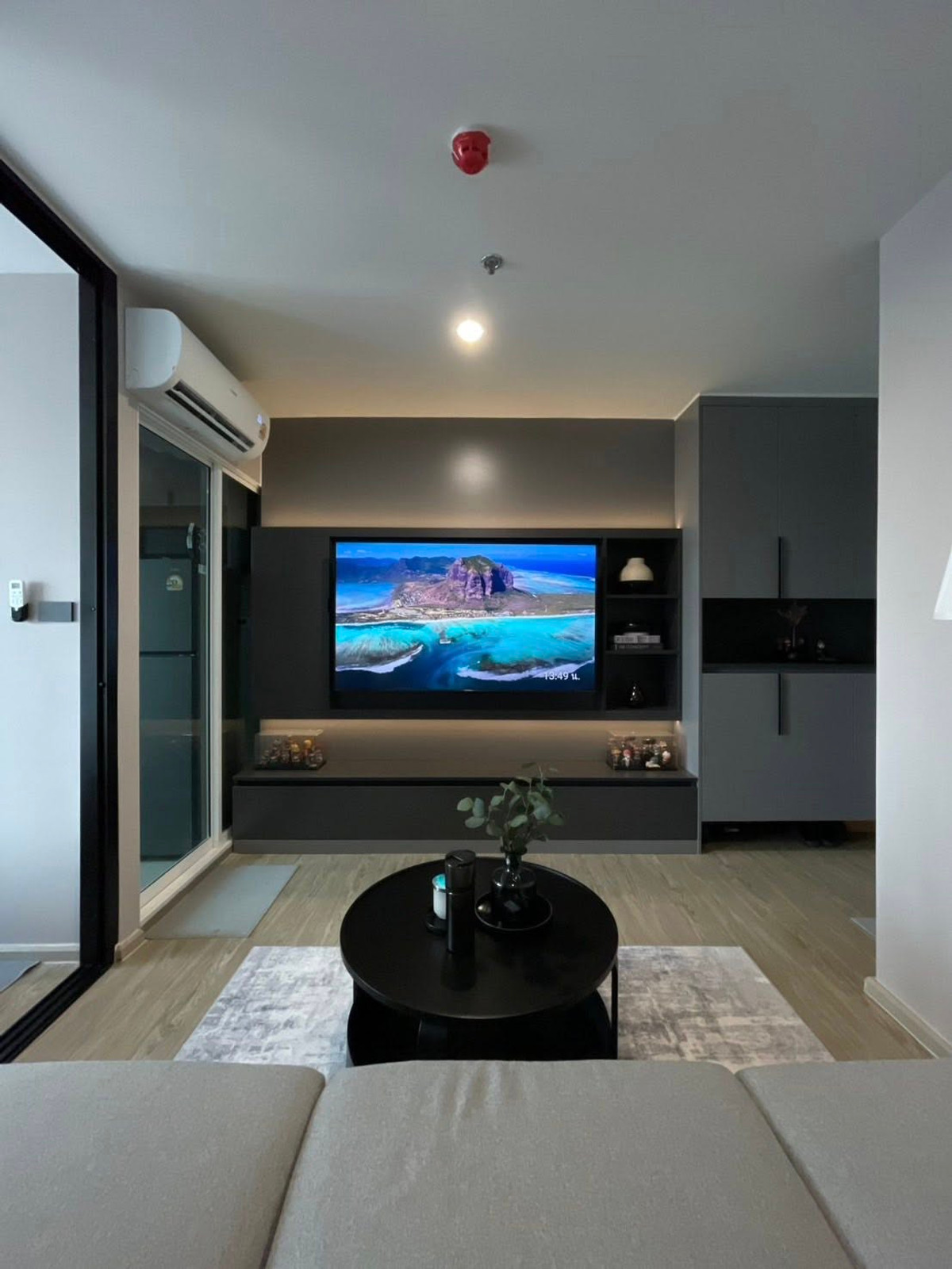 ให้เช่าคอนโดบางนา แบริ่ง ลาซาล : #E353 🎉030469 ให้เช่าคอนโด Regent Home Bangna