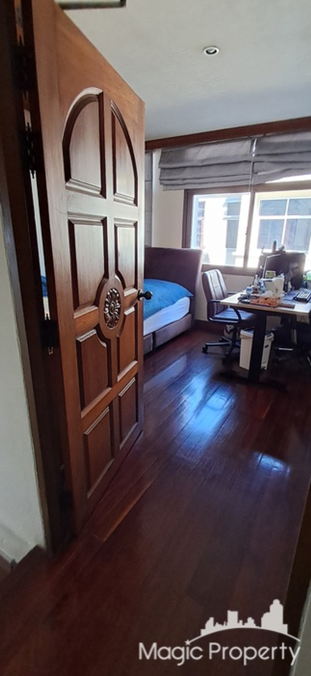 For RentShop HouseSukhumvit, Asoke, Thonglor : Commercial building For Rent in Soi Sukhumvit 39, Khlong Tan Nuea, Watthana, Bangkok