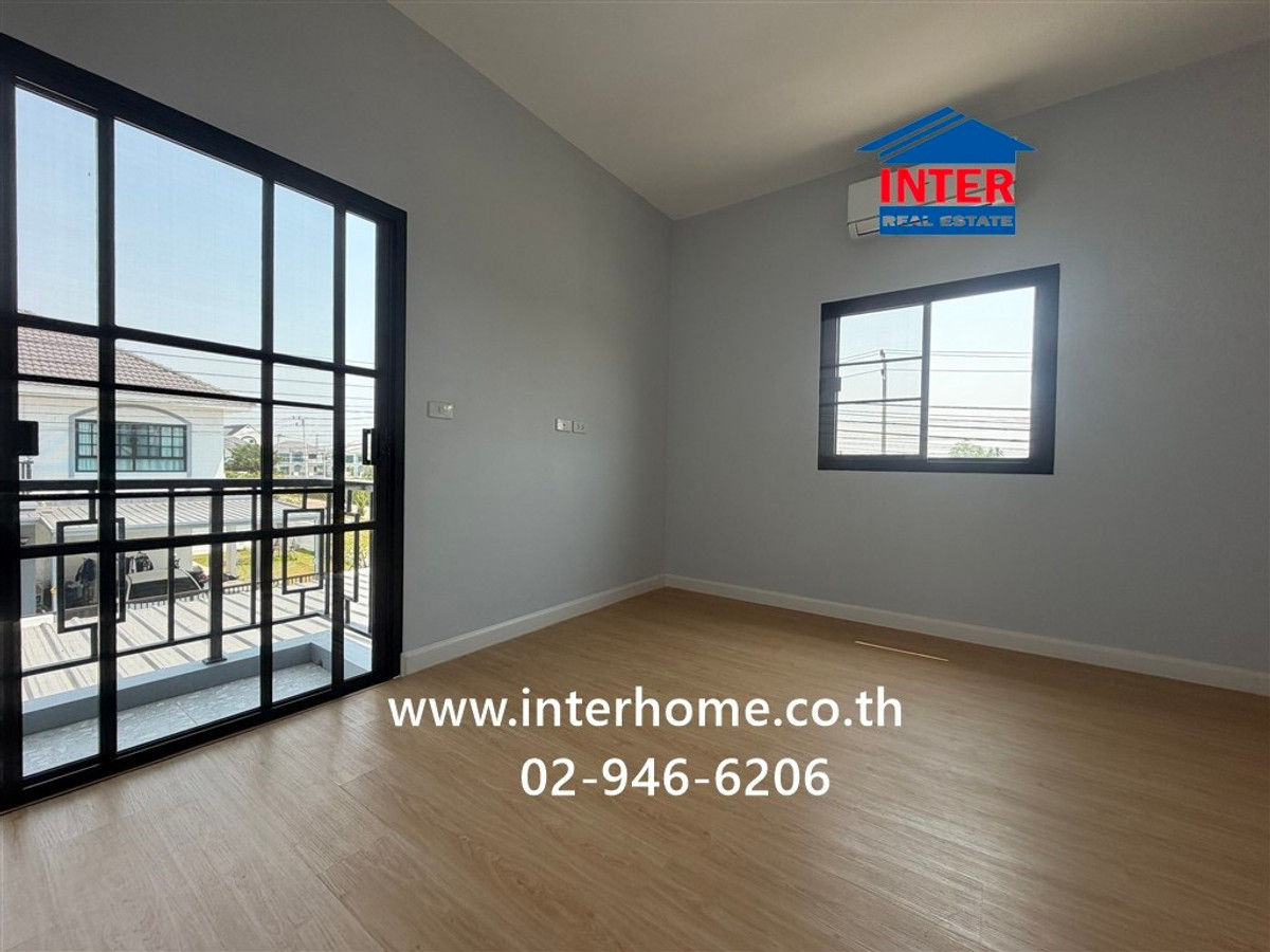 For SaleHouseBuri Ram : 2-story detached house, 67.9 sq m, Thada Diasis Village. Near Sarasas Witaed Buriram School, Soi Thada Soi 2, Road No. 3021 Road number 288 (Luang Mueang Road) Mueang Buriram, Buriram