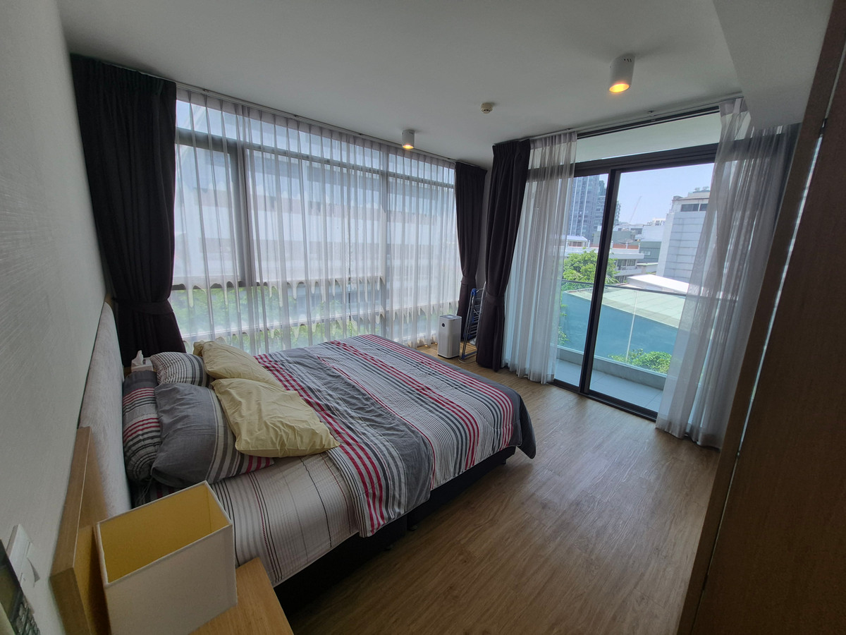 For RentCondoSilom, Saladaeng, Bangrak : New Room Siamese Surawong 2bed2bath Fullyfurnish 80 Sqm 32,000-
