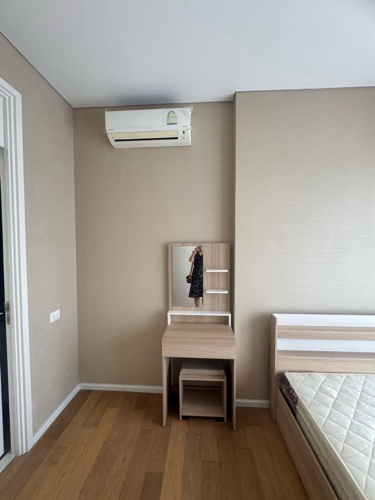 ให้เช่าคอนโดลาดพร้าว เซ็นทรัลลาดพร้าว : ให้เช่า The Saint Residences ☎️ 0912322009