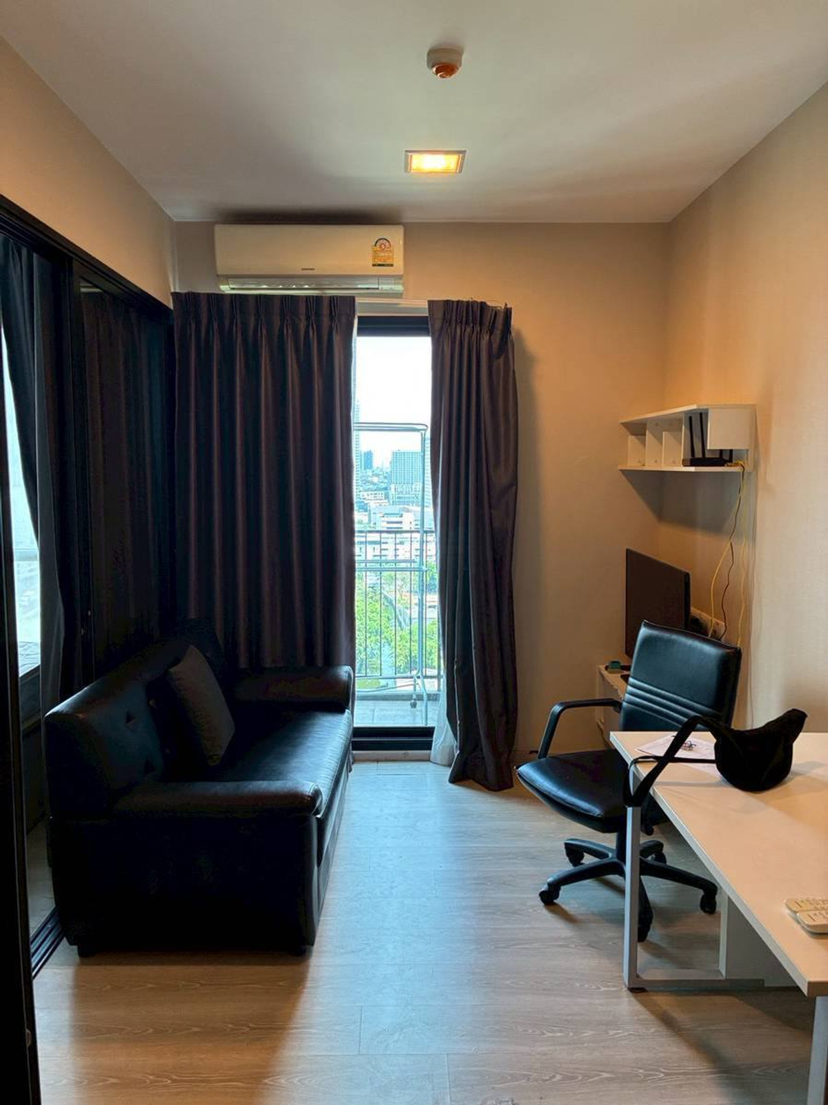 For SaleCondoRama9, Petchburi, RCA : Condolette Midst Rama 9 for sale urgently, special price 2.74 million baht.