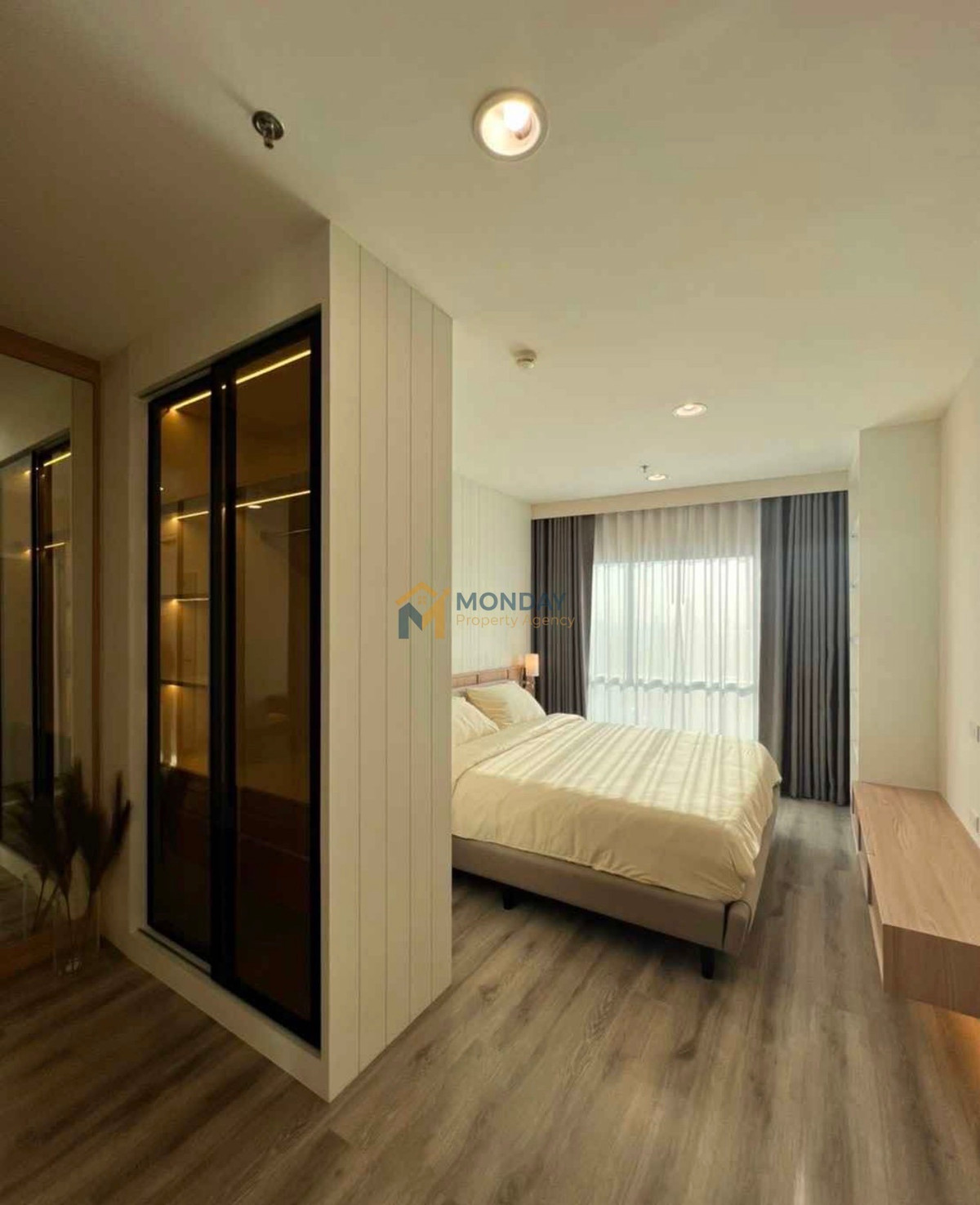 For SaleCondoSathorn, Narathiwat : 🔥 Cancellation Alert! Unbeatable Price! Centric Sathorn - St. Louis Condo, Ready to Transfer 🔥 MD-26028603