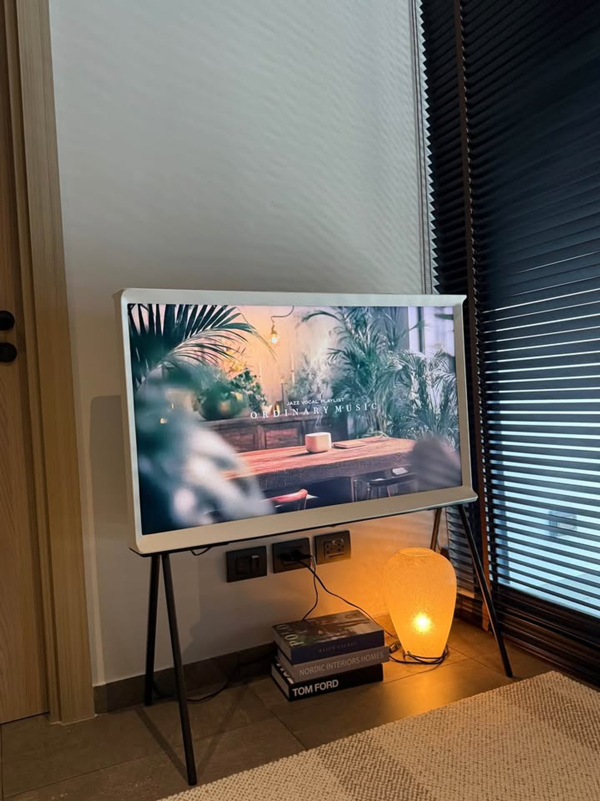 ให้เช่าคอนโดสุขุมวิท อโศก ทองหล่อ : ให้เช่า The Lofts Asoke ห้องใหม่แกะกล่อง! แต่งครบไม่เคยปล่อยเช่า ใกล้ MRT/ARL