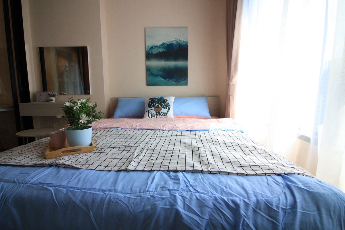 For RentCondoSamut Prakan,Samrong : 🔥For rent Aspire Erawan, next to BTS, fully furnished, ready to move in, 25th floor, pets not allowed.