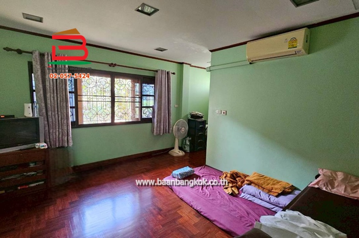 For SaleLandPattanakan, Srinakarin : Land with buildings, area 1 rai, Soi On Nut 17, Intersection 13, Sukhumvit Road 77, Suan Luang Subdistrict, Suan Luang District.