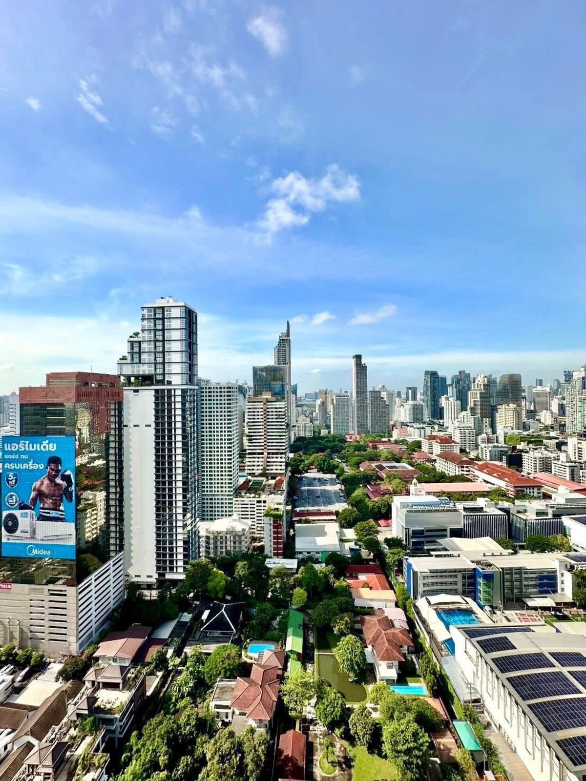 ขายคอนโดพระราม 9 เพชรบุรีตัดใหม่ RCA : Villa Asoke / Duplex 2 Bedrooms (FOR SALE), วิลล่า อโศก / ดูเพล็กซ์ 2 ห้องนอน (ขาย) TARN312