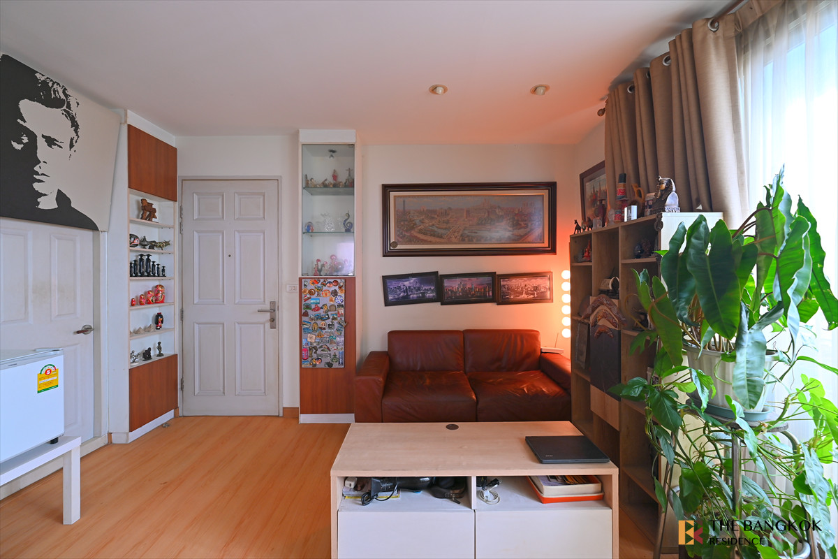 ขายคอนโดรัชดา ห้วยขวาง : 🌇 ขายห้องสวย Life@Ratchada - Suthisan ใกล้ MRT สุทธิสาร - 2 ห้องนอน ราคาดีมาก!