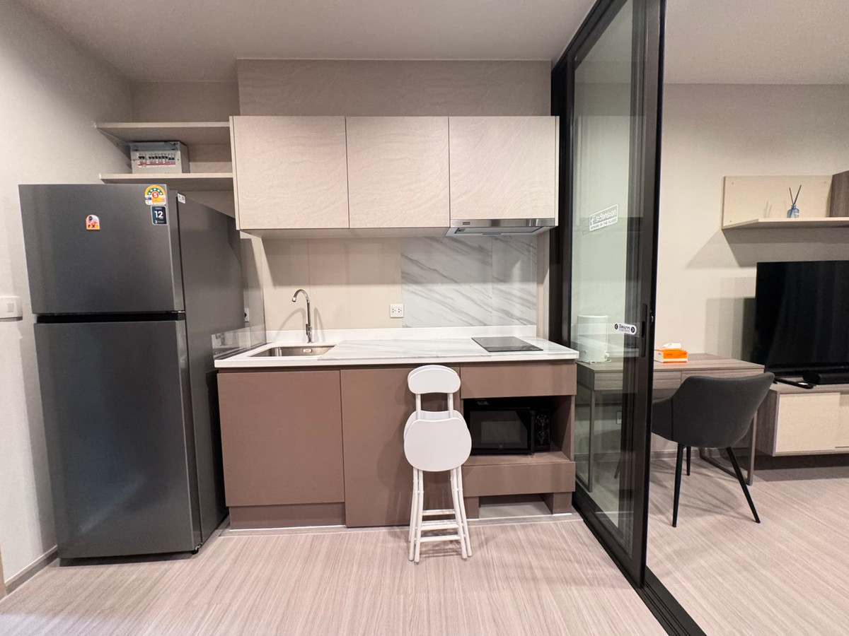 For RentCondoThaphra, Talat Phlu, Wutthakat : Beautiful room available and ready for rent, Life Sathorn Sierra, near the mall Tha Phra and BTS Talat Phlu. Please inquire and make an appointment to view.