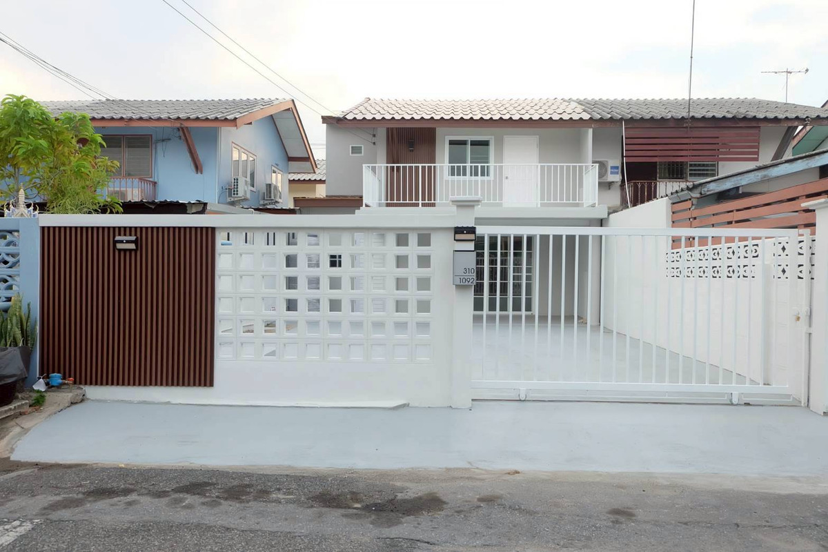 ขายวิภาวดี ดอนเมือง หลักสี่ : บ้านปิ่นเจริญ3 สรงประภา4 บ้านสวยพร้อมอยู่ รีโนเวทใหม่ทั้่งหลัง ทำเหมือนอยู่เอง