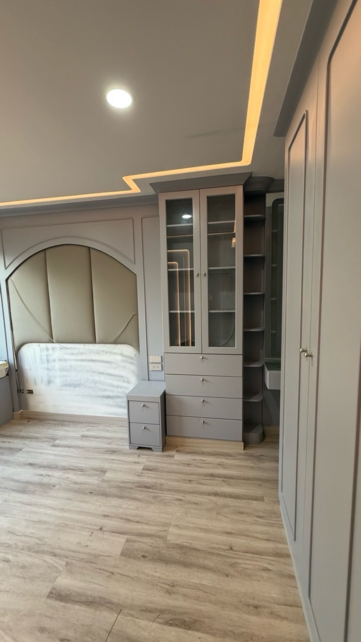 ให้เช่าคอนโดเลียบทางด่วนรามอินทรา : For rent JW. Sriwara 2 bed 2 bath 58 sqm 20,000 ให้เช่า 2 นอน 2 น้ำ 58 ตรม 20,000