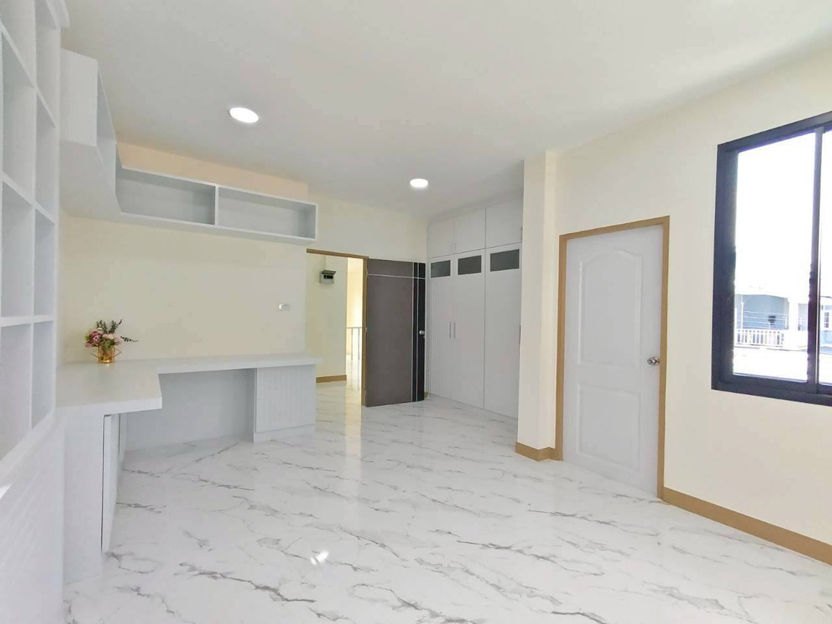 ขายบ้านนวมินทร์ รามอินทรา : ขายบ้านเดี่ยว 2 ชั้น #หมู่บ้านพนาสนธิ์การ์เด้นโฮม6 เนื้อที่ 76 ตารางวา 4 ห้องนอน 4 ห้องน้ำ  รีโนเวทใหม่ พร้อมอยู่ #แถมเฟอร์นิเจอร์ ใกล้รร.สาธิตพัฒนา ถนนหทัยราษฏร์ โรงเรียนขุมทอง รพ.สินแพทย์