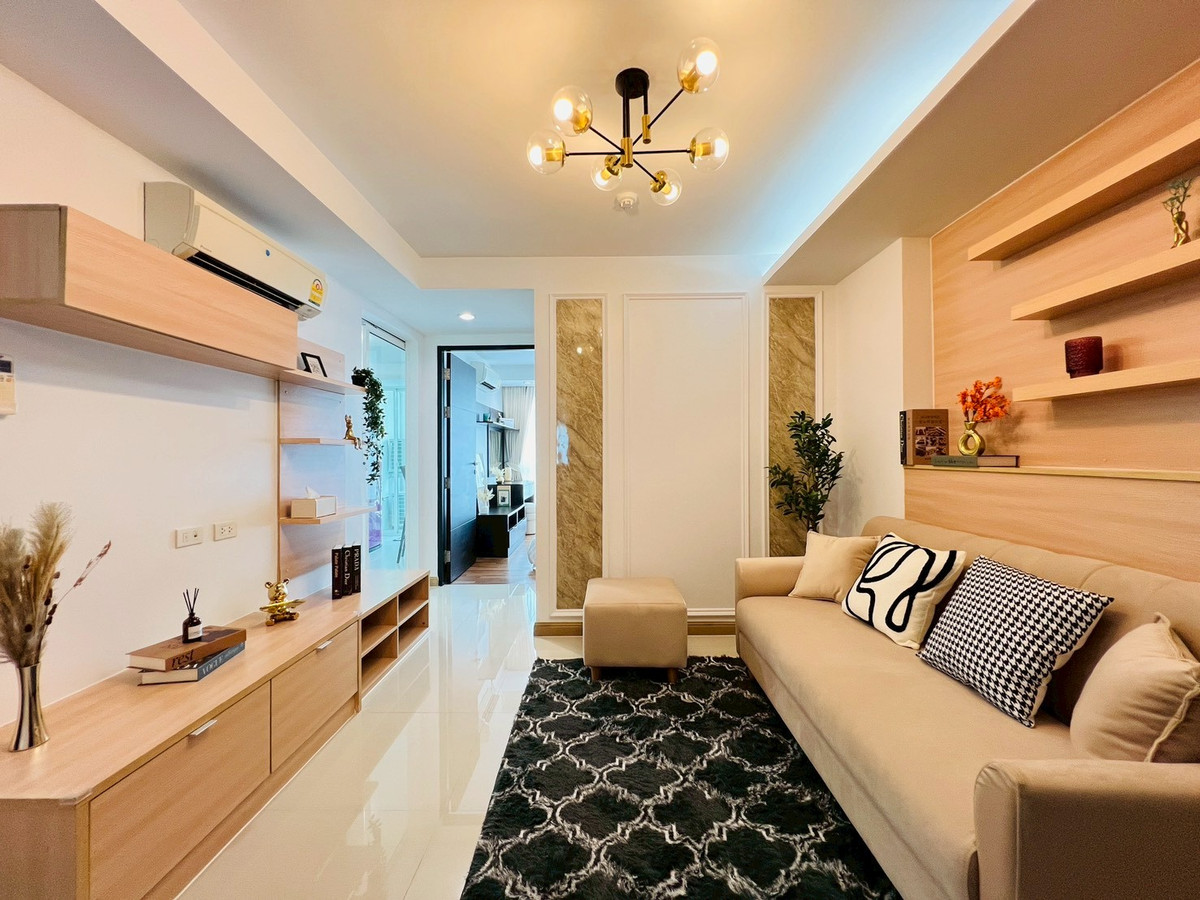 ขายคอนโดลาดพร้าว101 แฮปปี้แลนด์ : ห้องใหญ่ ติดถ.ลาดพร้าว 112-114 พร้อมอยู่ ที่จอดรถเยอะมาก นัดดูห้อง 099-7829466