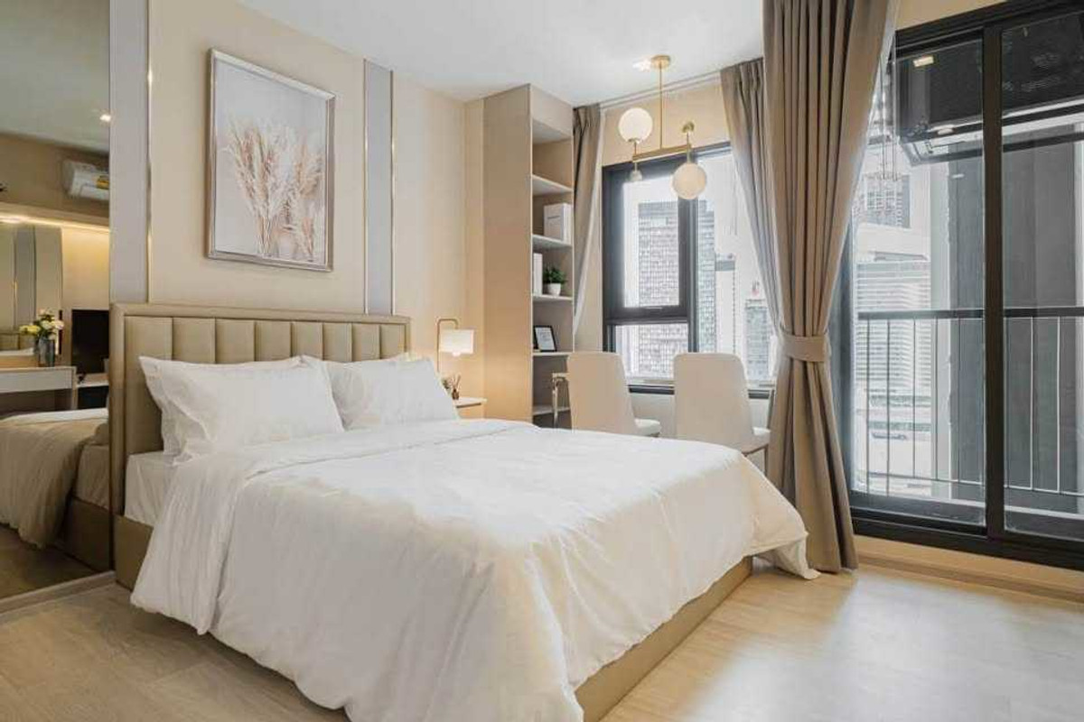 For RentCondoWitthayu, Chidlom, Langsuan, Ploenchit : 👑✨ Condo for Rent at Life One Wireless – Princess-Style Room 💖🌸 Newly renovated with a soft, elegant design – feels like living in a dream 🫶