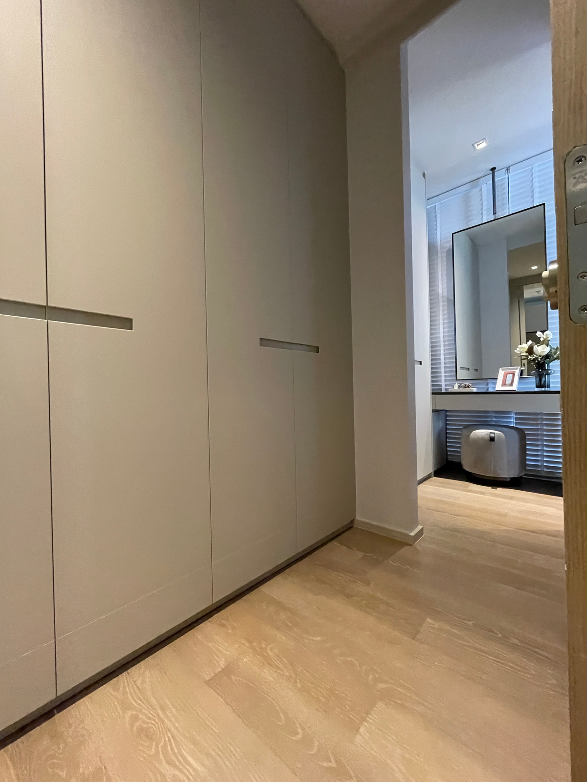 ขายคอนโดสีลม ศาลาแดง บางรัก : 💎 [Ultimate Legacy] ASHTON SILOM – 1BR XL (49.58 ตร.ม.) ชั้น 32 ห้องมุมแห่งวิสัยทัศน์เหนือระดับ บนถนนสายประวัติศาสตร์ 💎 