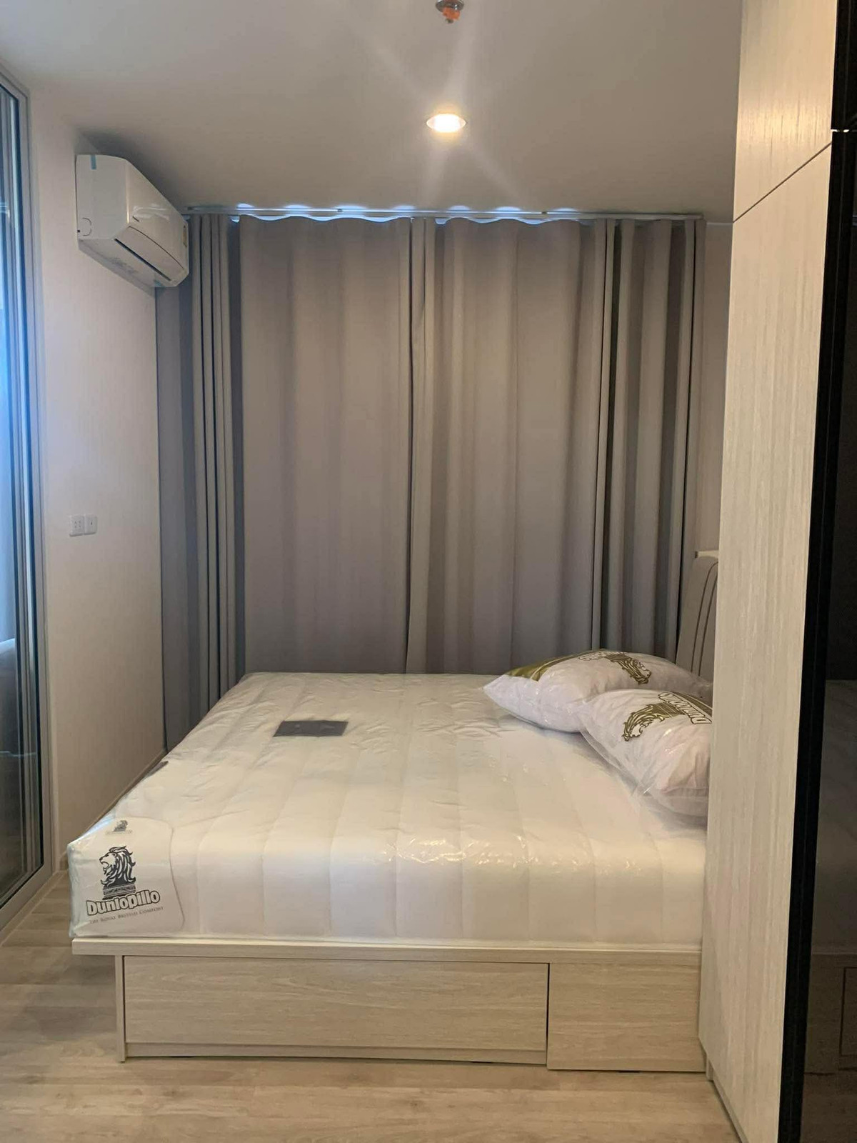 For RentCondoRamkhamhaeng, Hua Mak : New condo for rent, Niche Mono Ramkhamhaeng, next to MRT Ramkhamhaeng 34, near Ramkhamhaeng Hospital.