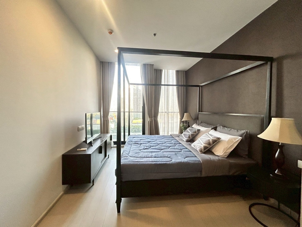 ให้เช่าคอนโดวิทยุ ชิดลม หลังสวน : Noble เพลินจิต **ให้เช่า** 1 นอน วิวสวยไม่ทีตึกบัง ตกแต่งครบชุด พร้อมเข้าอยู่ ค่าเช่า 50,000 บาท/เดือน