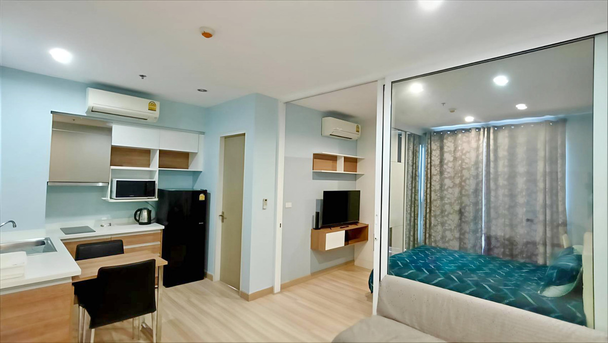 For RentCondoRattanathibet, Sanambinna : Condo for rent, The Hotel Rattanathibet, has a washing machine, near the BTS, parking, no need to compete.