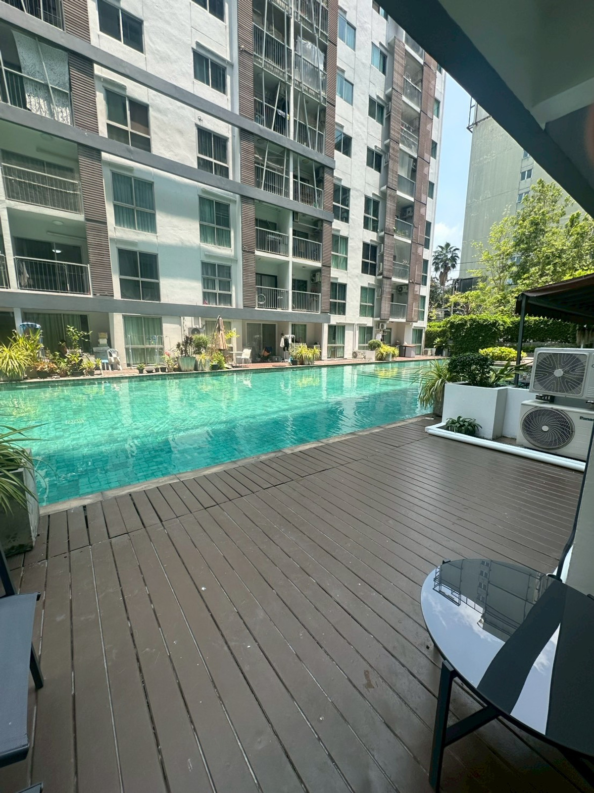 ขายคอนโดพระราม 9 เพชรบุรีตัดใหม่ RCA : ขาย คอนโดรีโนเวท ใกล้MRTพระราม9🌊✨ริมสระ pool access 3.19ลบ One Bedroom 48sq.m พร้อมอยู่ นัดชมเลย 084-976-1441