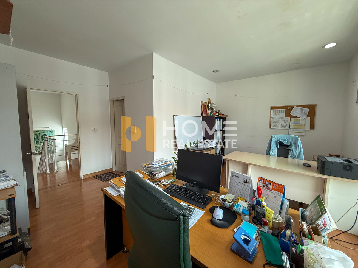 For SaleTownhomePattanakan, Srinakarin : Baan Klang Muang S - Sense Srinakharin / 4 Bedrooms (FOR SALE) GNG034