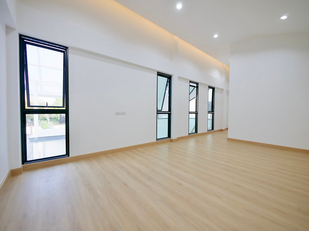 ขายบ้านเกษตร นวมินทร์ ลาดปลาเค้า : ขายบ้านเดี่ยว 2 ชั้น ซอยนวมินทร์ 113 ขนาด 41 ตร.ว. 3 นอน 3 น้ำ ตกแต่งใหม่ทั้งหลัง