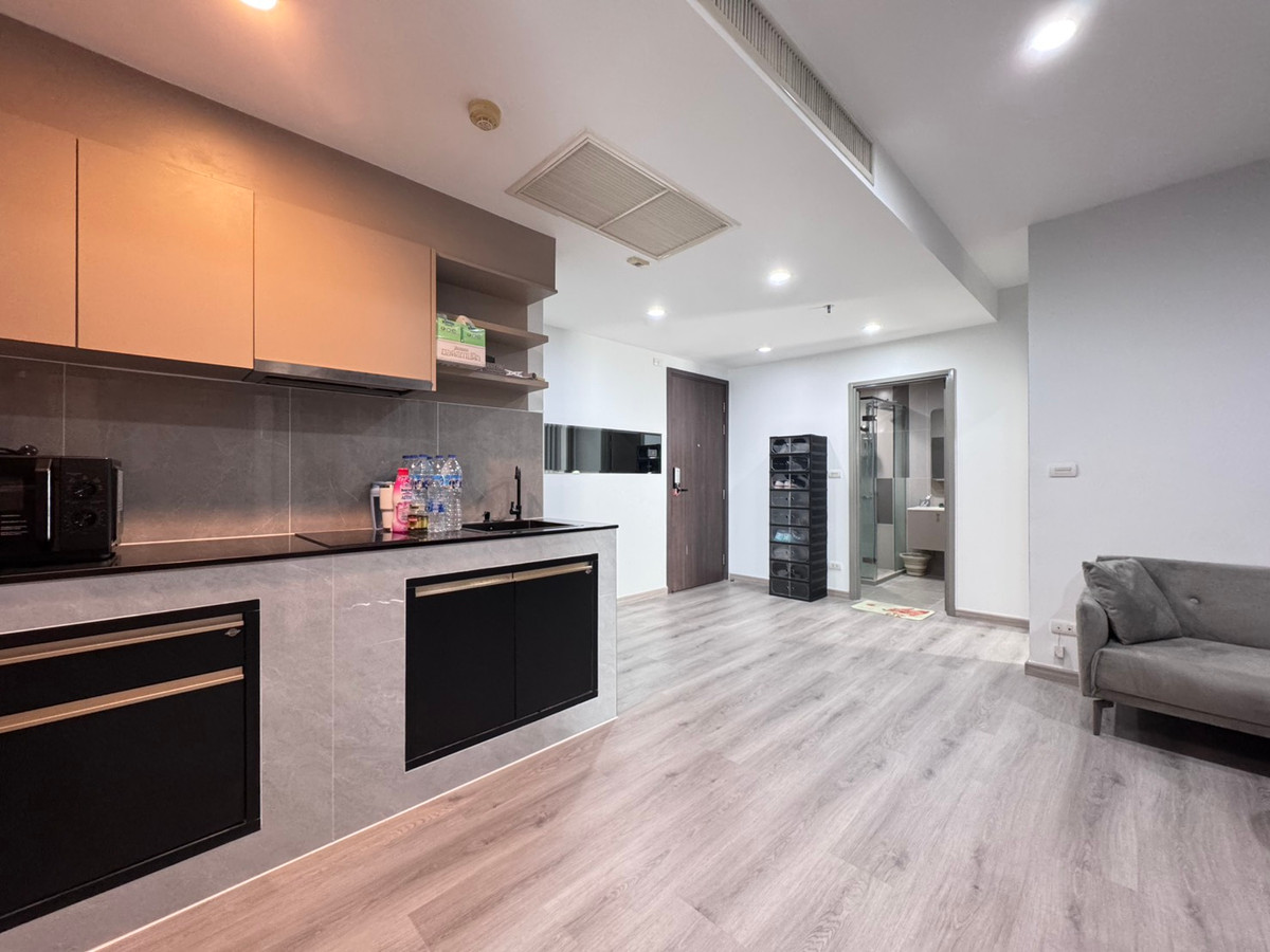 ให้เช่าคอนโดวงเวียนใหญ่ เจริญนคร : ห้องรีโนเวทใหม่ Teal Sathorn Taksin คอนโดติด Bts วงเวียนใหญ่ 2 ห้องนอน เฟอรนิเจ้อครบ ว่างให้เช่าครับ