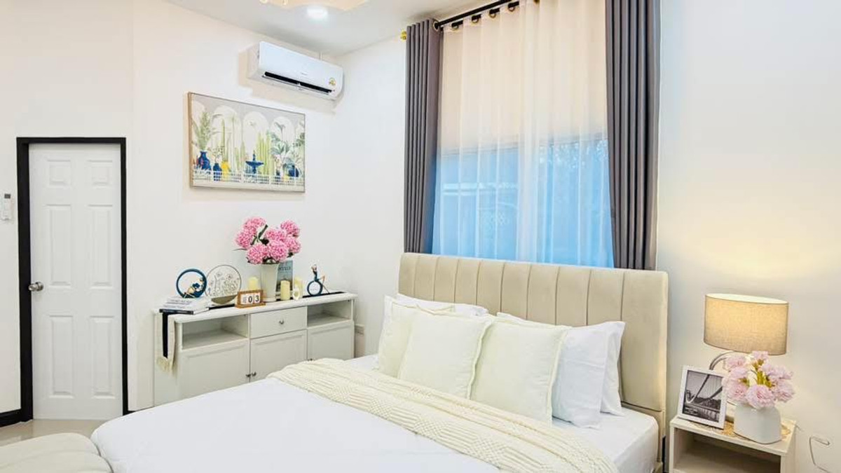 For SaleHousePattaya, Bangsaen, Chonburi : Classic Home 4 / 3 Bedrooms (For Sale), Classic Home 4 / 3 Bedrooms (FOR SALE) BEWN138