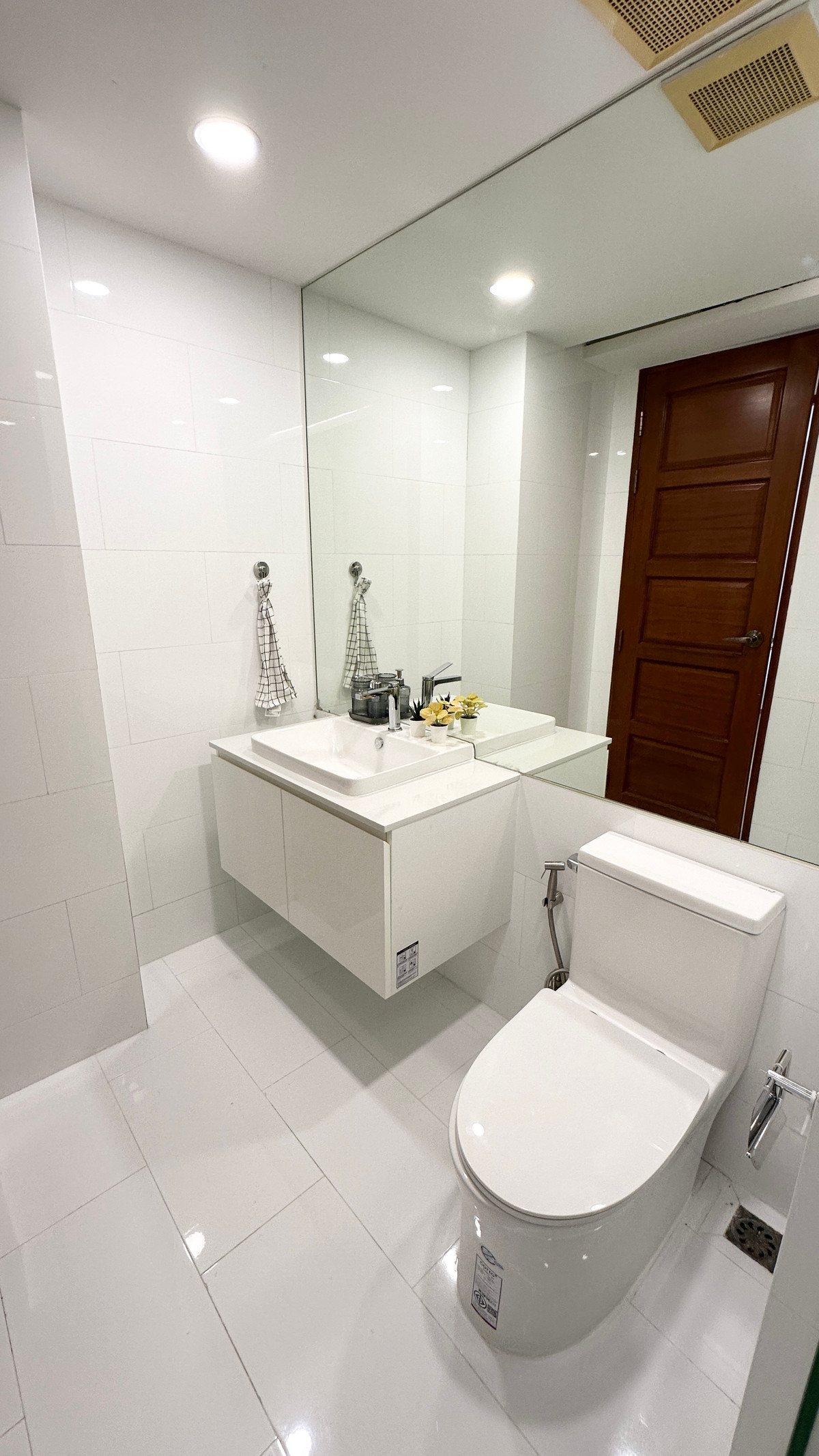 For SaleCondoRatchadapisek, Huaikwang, Suttisan : Emerald Residence Ratchada / 1 Bedroom (FOR SALE), Emerald Residence Ratchada / 1 Bedroom (For Sale) TARN308