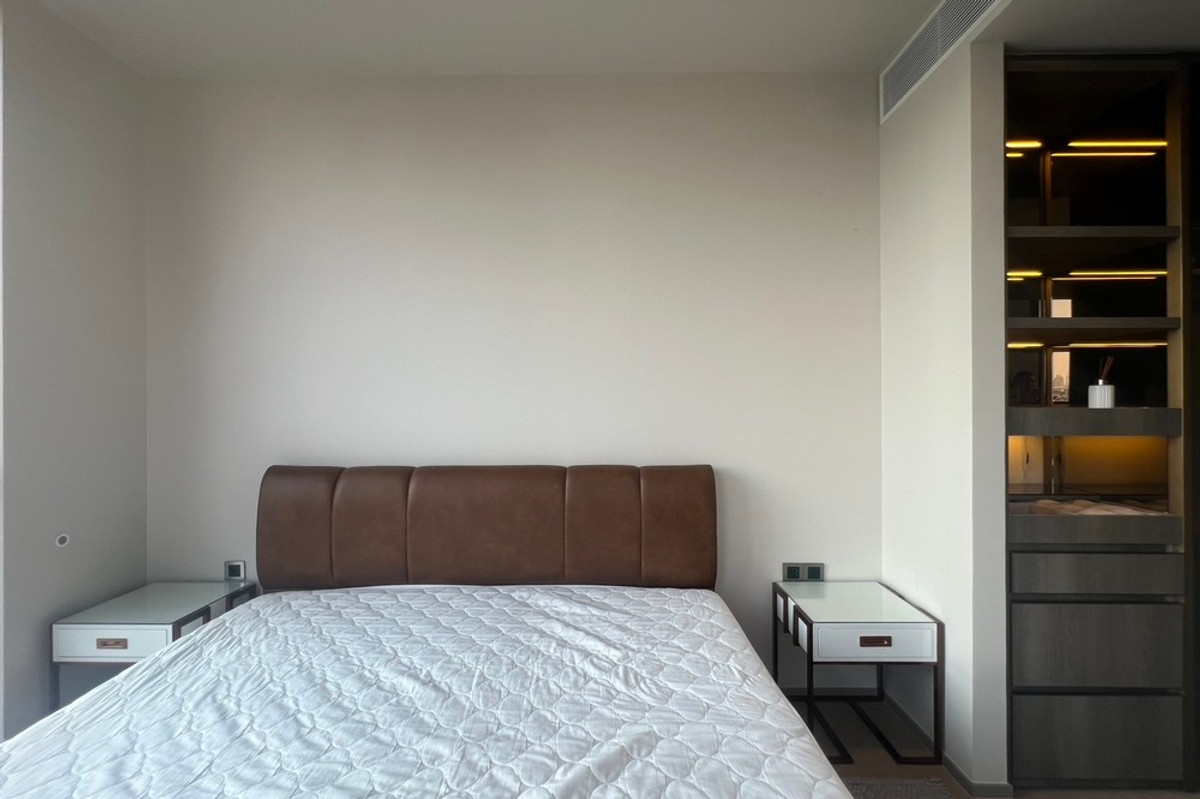 ให้เช่าคอนโดสาทร นราธิวาส : 🔥 เช่าด่วน !! คอนโดหรู ใจกลางสาทร !! The Reserve Sathorn, 1 ห้องนอน, 1 ห้องน้ำ, ชั้นสูง 18++ !!🔥Code C20221203476 แต่งครบ, พร้อมเข้าอยู่📣📣