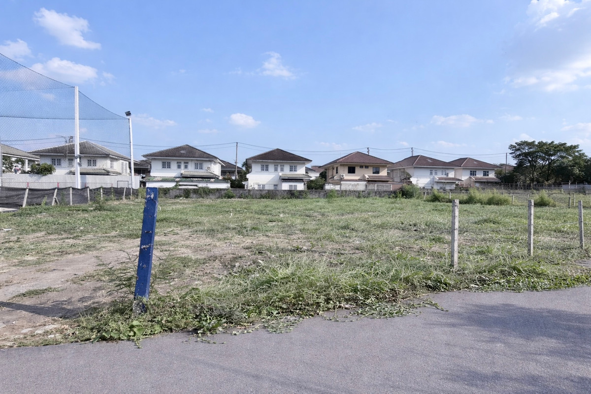 ขายที่ดินเกษตร นวมินทร์ ลาดปลาเค้า : ที่ดิน นวลจันทร์ 56 แยก 5 / (ขาย), Land Nuan Chan 56 Yaek 5 / (FOR SALE) MNT014