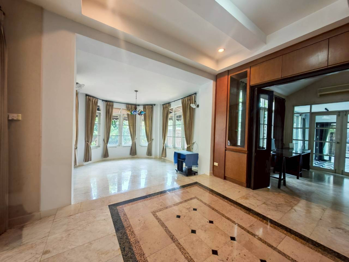 ขายบ้านลาดกระบัง สุวรรณภูมิ : 🏡 ขายบ้านเดี่ยว หมู่บ้านมัณฑนา วงแหวน-พระราม 9 บ้านสวย บรรยากาศร่มรื่น สไตล์บ้านสวน พื้นที่ใหญ่ หาไม่ได้แล้ว!