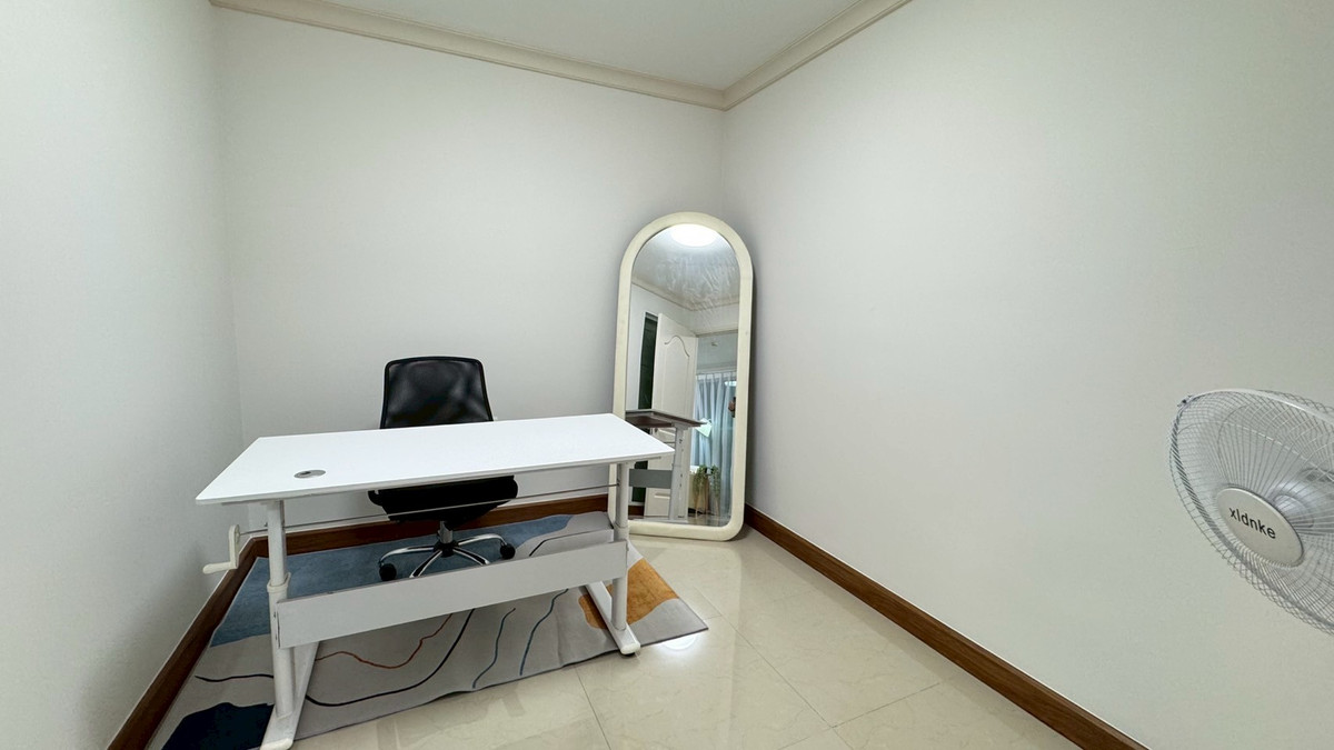 ขายคอนโดอารีย์ อนุสาวรีย์ : Chateau In Town Phaholyothin 11 / 2 Bedrooms (FOR SALE), ชาโตว์ อินทาวน์ พหลโยธิน 11 / 2 ห้องนอน (ขาย) PINP265