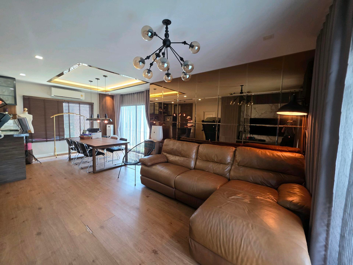 ให้เช่าบ้านลาดกระบัง สุวรรณภูมิ : บ้านเดี่ยว มัณฑนา 2 วงแหวน-อ่อนนุช (Mantana 2 Wongwaen-Onnut)