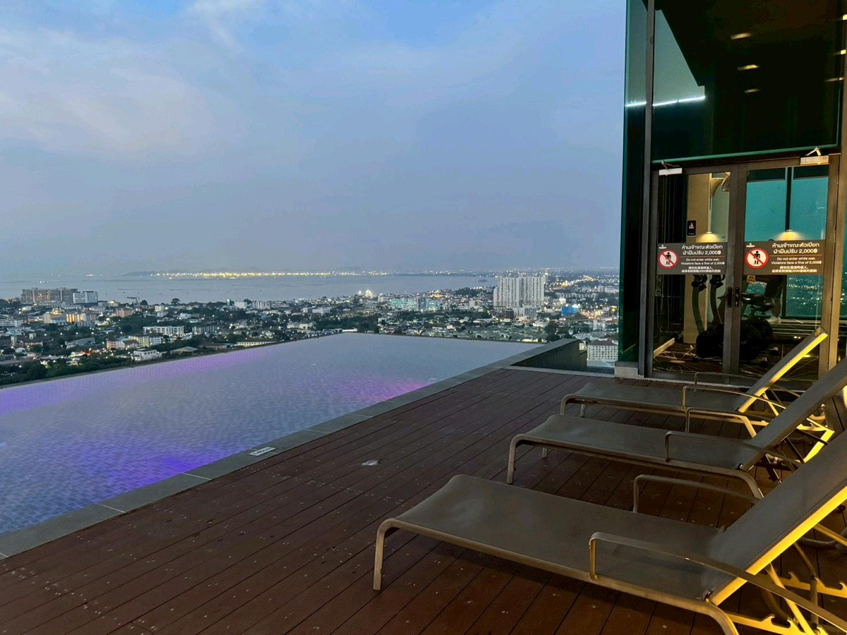 ให้เช่าคอนโดพัทยา บางแสน ชลบุรี สัตหีบ : Posh Pattaya​ ห้องมุม วิวทะเล+city